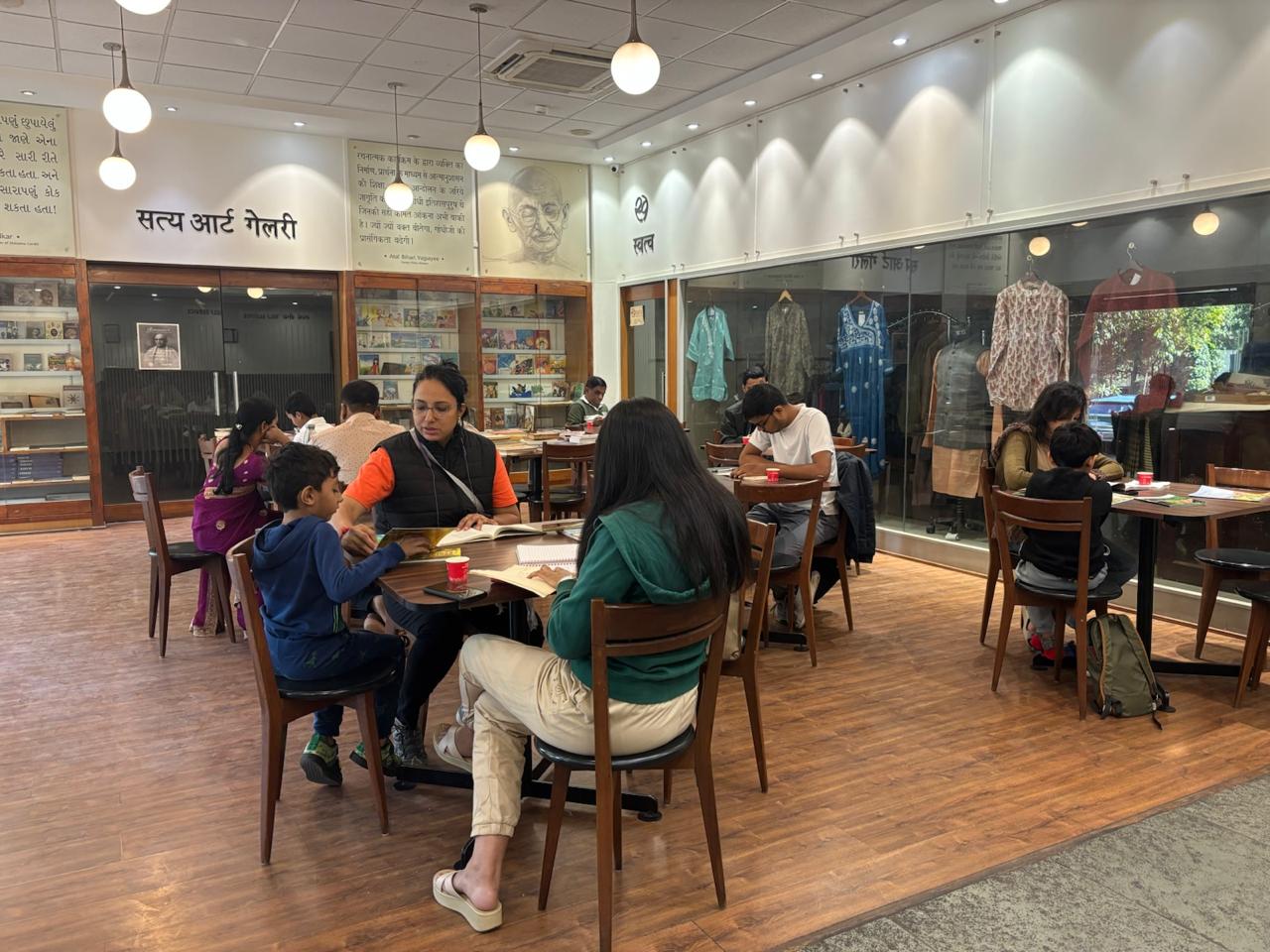 Meet with Gujarati author Ram Mori Image