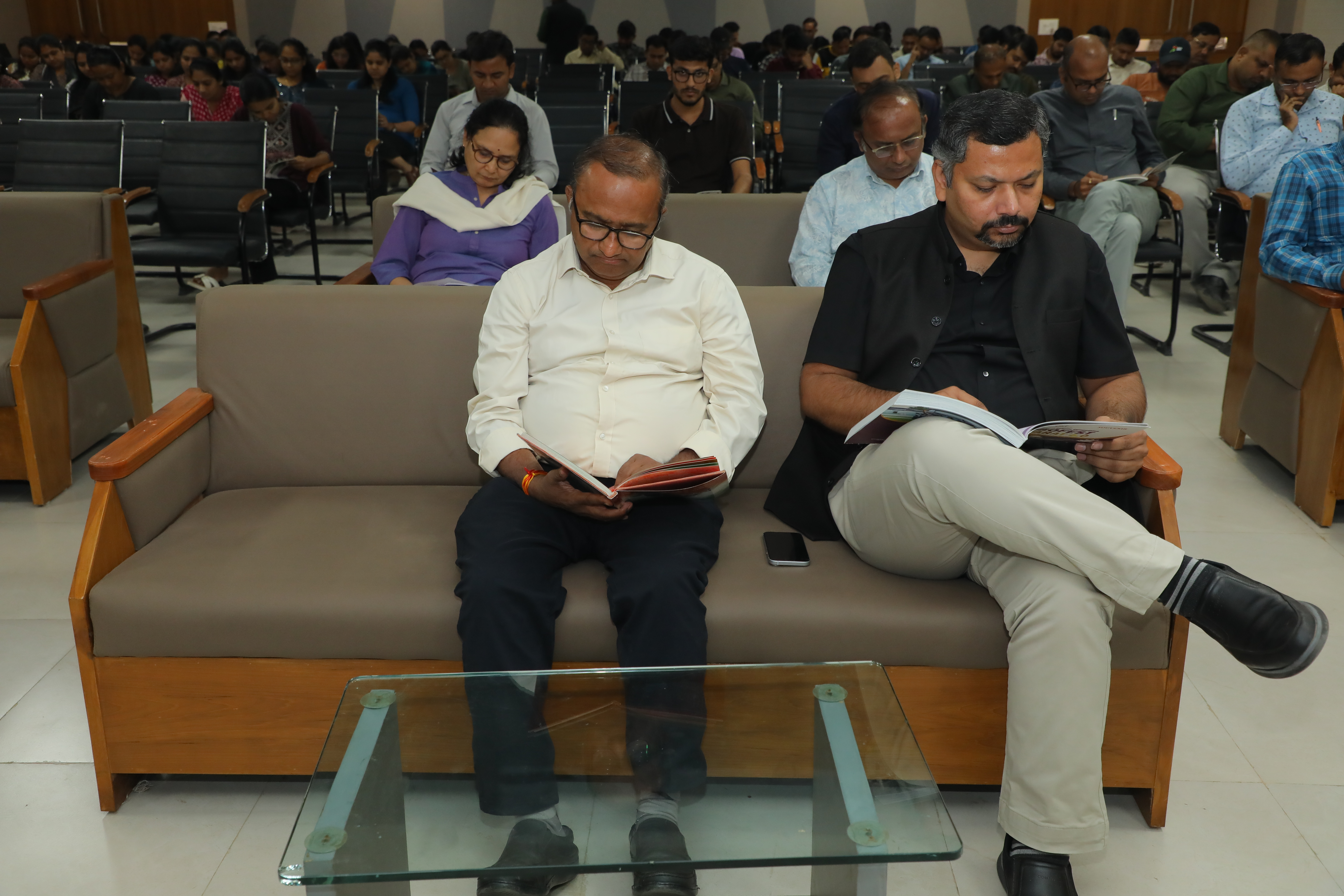 READ2INNOVATE – The Group Reading Initiative Image